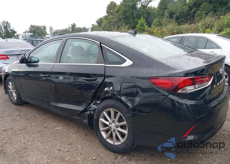 2018 Hyundai Sonata Eco z USA, uszkodzony, nr VIN 5NPE24AA3JH673948